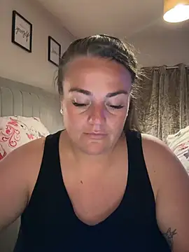 Snapshot of Bustygem_ chatting on 07.23.26 Bustygem online show from 07.23.26