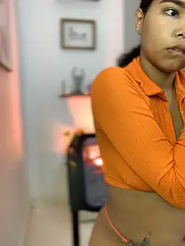 MaddyMichelle  online show from 07.16.26