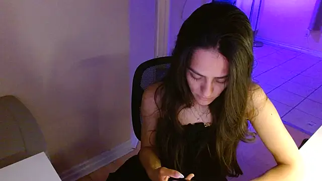 Snapshot of VeronicaBabygirll chatting on 06.18.26 VeronicaBabygirll online show from 06.18.26