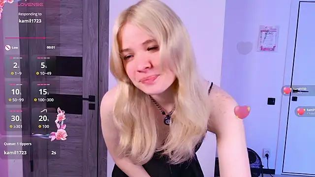 ChloeWells online show from 06.27.26