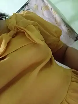 Snapshot of -milk-milk chatting on 07.24.26 -milk-milk online show from 07.24.26