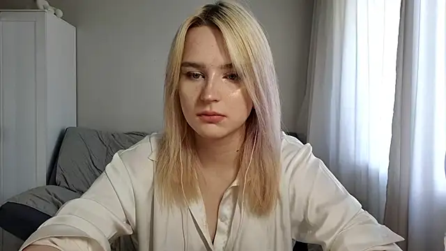 BloomMoon online show from 07.05.26