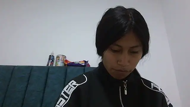 Pocahontas Honey online show from 07.18.26