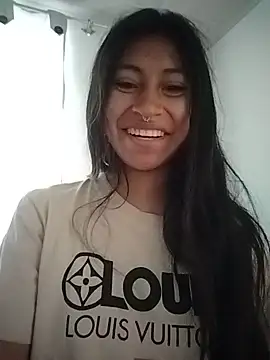 Pocahontas Honey online show from 07.20.26