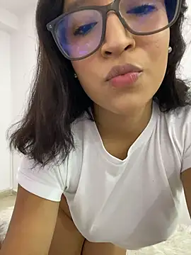 Snapshot of Julieta_Vegaax chatting on 07.12.26 Julieta Vegaax online show from 07.12.26