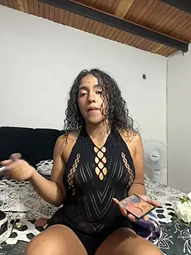 Amanda Meyers online show from 07.13.26