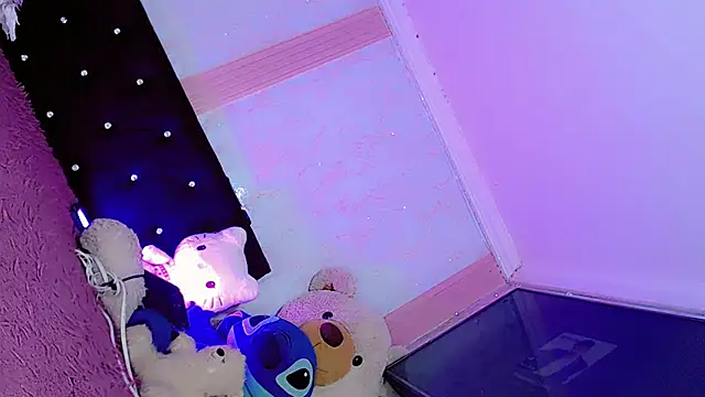 HeidiVanessa online show from 07.26.26