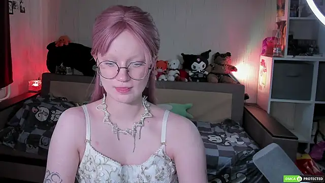 JulietFowler online show from 07.20.26