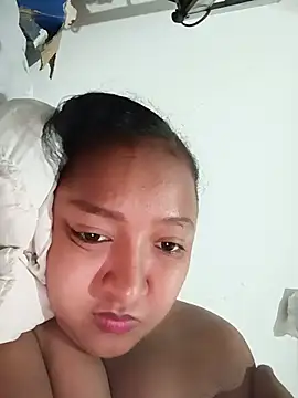 HeLiSa69ebony online show from 07.10.26