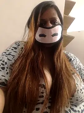 Snapshot of CHUBBY_JENNY chatting on 06.19.26 CHUBBY JENNY online show from 06.19.26