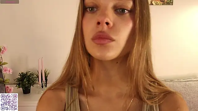 Kelly Clarks online show from 07.22.26