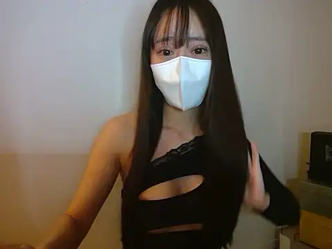 Snapshot of cocochan10 chatting on 06.20.26 cocochan10 online show from 06.20.26