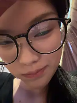 Snapshot of yanzi520 chatting on 07.20.26 yanzi520 online show from 07.20.26