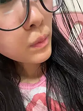 Snapshot of yanzi520 chatting on 07.21.26 yanzi520 online show from 07.21.26