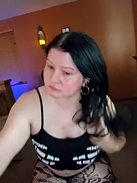 Snapshot of SpicyRosy chatting on 06.22.26 SpicyRosy online show from 06.22.26