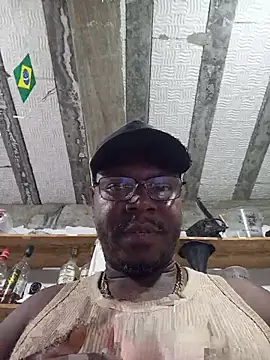 amantecarioca23cm online show from 07.16.26