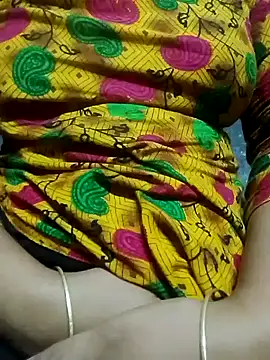 Snapshot of Miss-mim chatting on 06.19.26 Miss-mim online show from 06.19.26