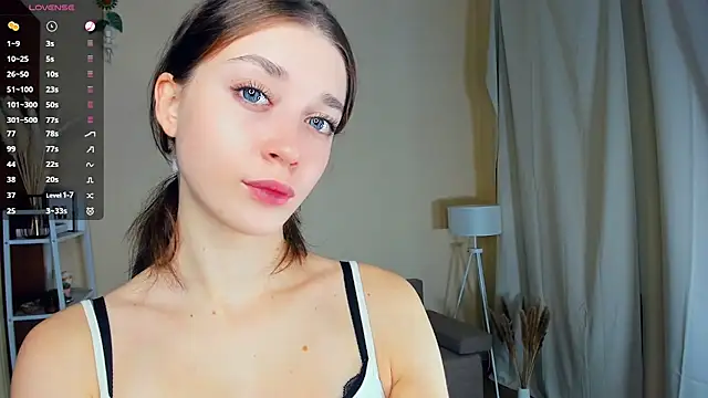 Snapshot of HermilaJaco chatting on 07.24.26 HermilaJaco online show from 07.24.26