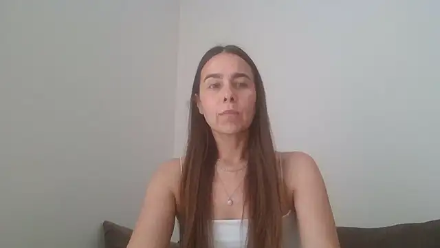 Snapshot of Vanelleda chatting on 06.26.26 Vanelleda online show from 06.26.26