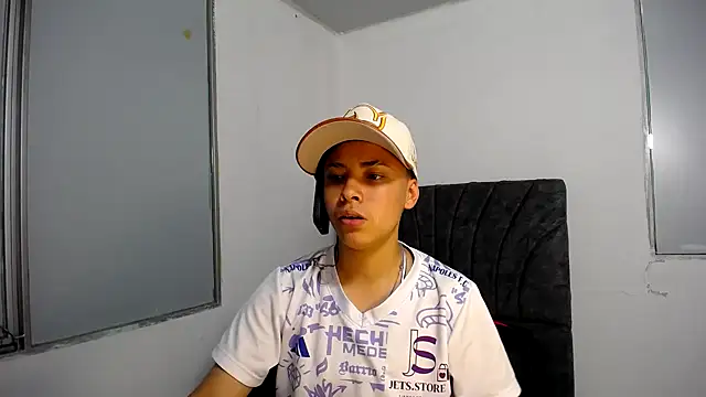LittleMissEve  online show from 07.22.26