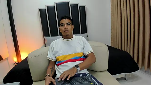 JustinOrtiz  online show from 06.26.26