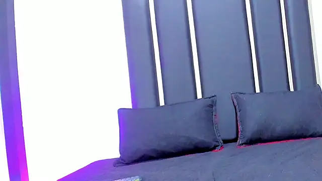 JustinOrtiz  online show from 07.12.26