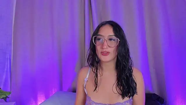 Mila Noir  online show from 06.30.26