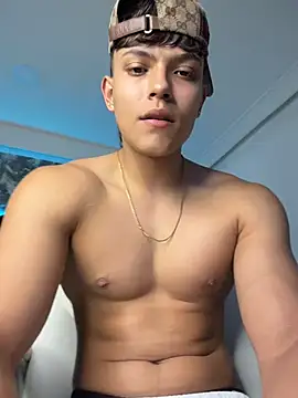 DilanMiller  online show from 07.28.26