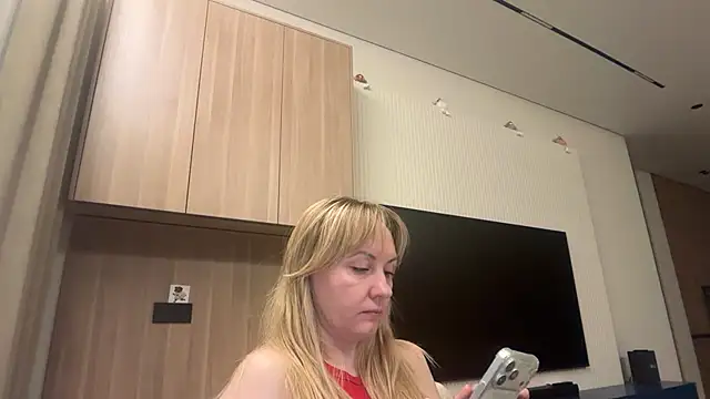 Dorielle online show from 06.25.26