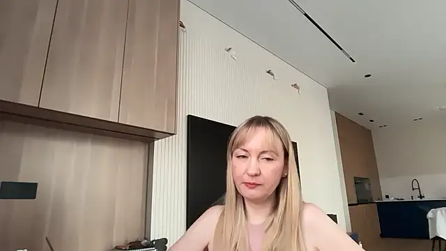 Dorielle online show from 07.07.26
