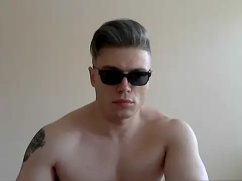 Snapshot of thuglife26 chatting on 07.13.26 thuglife26 online show from 07.13.26