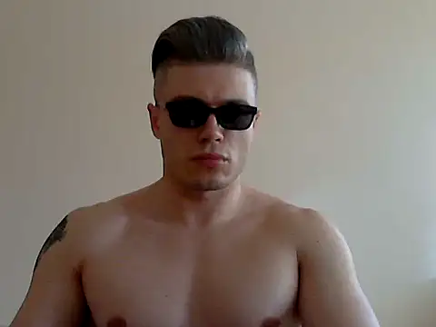Snapshot of thuglife26 chatting on 07.17.26 thuglife26 online show from 07.17.26