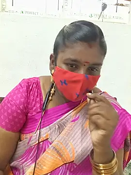 Snapshot of Tamil_Swetha77 chatting on 08.07.26 Tamil Swetha77 online show from 08.07.26