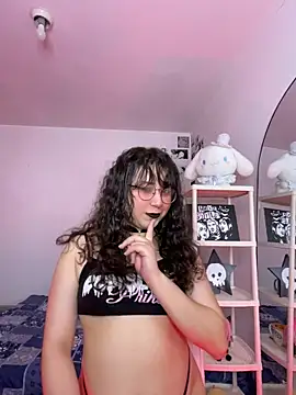 Snapshot of Doll_Morte chatting on 07.09.26 Doll Morte online show from 07.09.26