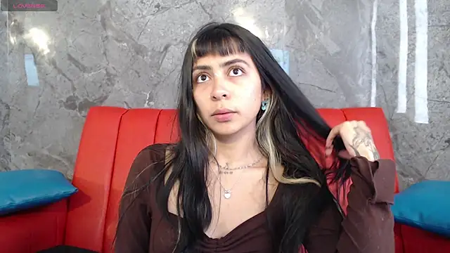 Snapshot of _moollyy_ chatting on 07.17.26 moollyy online show from 07.17.26