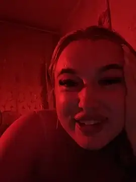 lyalyalii online show from 06.23.26