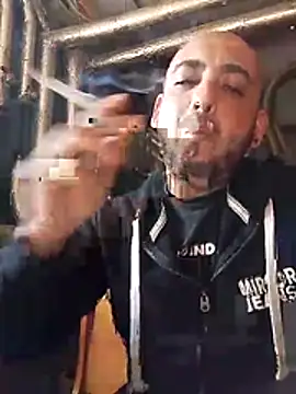 Snapshot of Baszos341992 chatting on 07.24.26 Baszos341992 online show from 07.24.26
