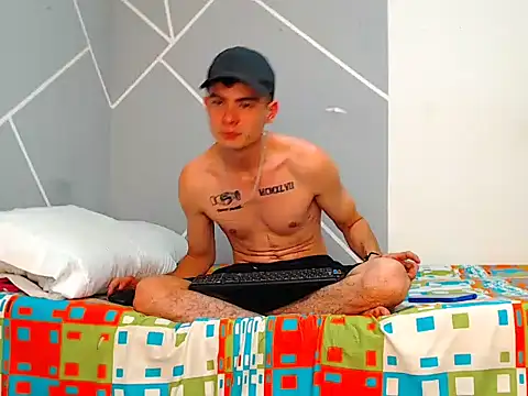 Zac Efront online show from 07.13.26