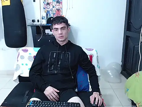 Zac Efront online show from 07.20.26