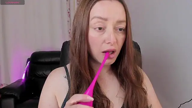michelleferrari  online show from 07.22.26