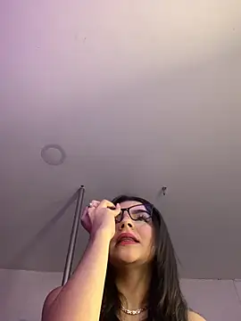 Snapshot of CarolinaKallewar chatting on 07.19.26 CarolinaKallewar online show from 07.19.26