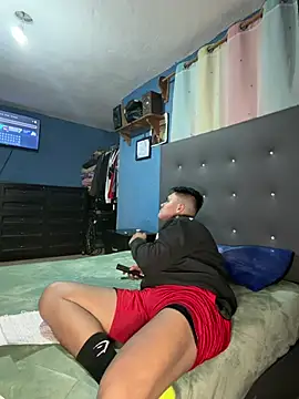 LatinoLeones online show from 07.19.26