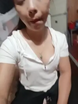 Snapshot of -Le_Miu-01 chatting on 07.19.26 -Le Miu-01 online show from 07.19.26