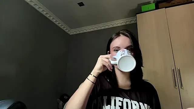 martinienjoyer online show from 07.10.26