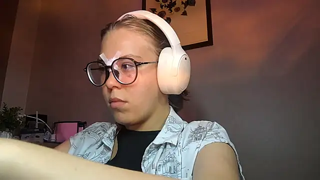 Snapshot of MarylnKrammes chatting on 07.02.26 MarylnKrammes online show from 07.02.26