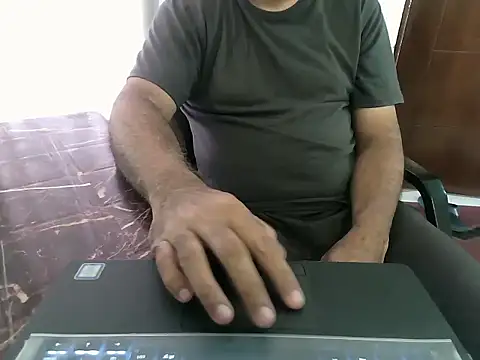 Snapshot of desipapaxx chatting on 07.13.26 desipapaxx online show from 07.13.26