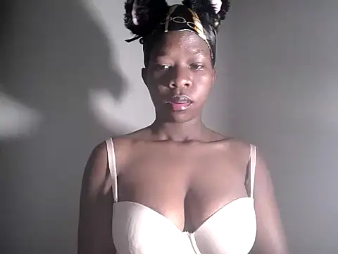 Snapshot of MaliciaRose chatting on 06.29.26 MaliciaRose online show from 06.29.26