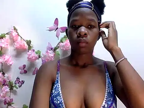 Snapshot of MaliciaRose chatting on 07.27.26 MaliciaRose online show from 07.27.26