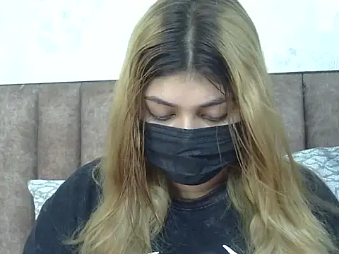 Sexyy Sana online show from 07.07.26