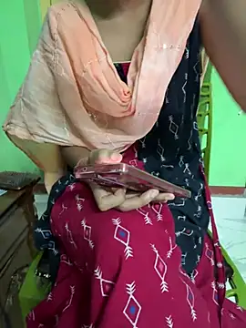 Snapshot of School_girl_tanisha chatting on 07.18.26 School girl tanisha online show from 07.18.26